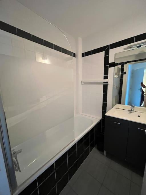 Apartmán Dubb Yourhosthelper Caen Exteriér fotografie